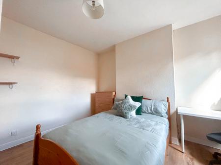 4 bedroom Terraced House to let in Pybus Street, Derby, DE22