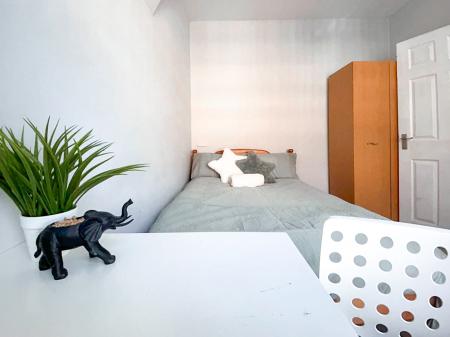 4 bedroom Terraced House to let in Pybus Street, Derby, DE22