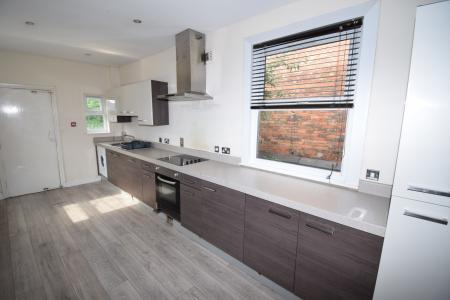 7 bedroom Terraced House to let in Uttoxeter New Road, Derby, City Centre, DE22