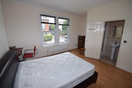 7 bedroom Terraced House to let in Uttoxeter New Road, Derby, City Centre, DE22