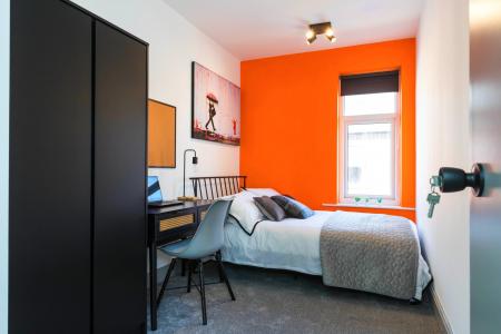 6 bedroom Terraced House to let in Stepping Lane, Derby, DE1