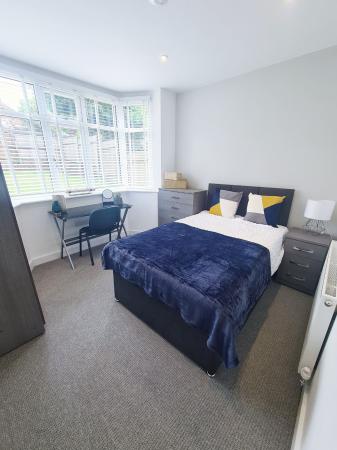 5 bedroom Detached house to let in Kedleston Old Road, Derby, DE22