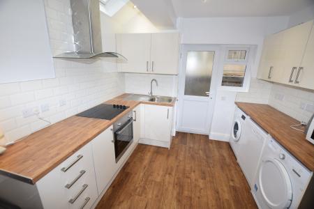 5 bedroom Terraced House to let in Manchester Street, Derby, DE22