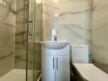 5 bedroom Semi-detached house to let in Ashbourne Road, Derby, DE22