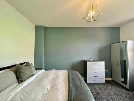 5 bedroom Semi-detached house to let in Ashbourne Road, Derby, DE22