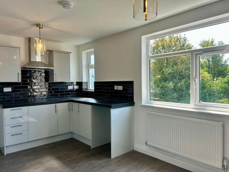 5 bedroom Semi-detached house to let in Ashbourne Road, Derby, DE22