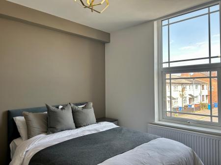 5 bedroom Semi-detached house to let in Ashbourne Road, Derby, DE22