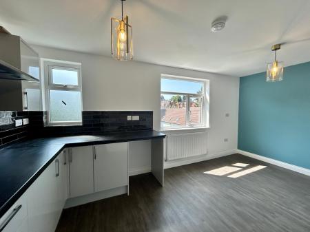 5 bedroom Semi-detached house to let in Ashbourne Road, Derby, DE22