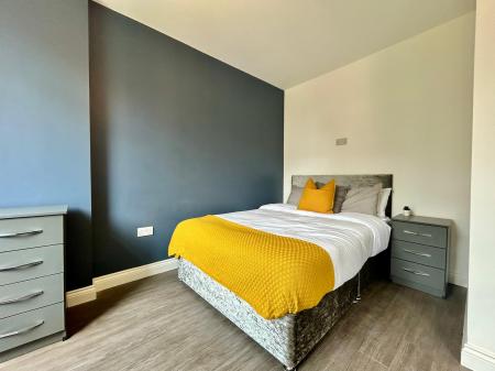 5 bedroom Semi-detached house to let in Ashbourne Road, Derby, DE22