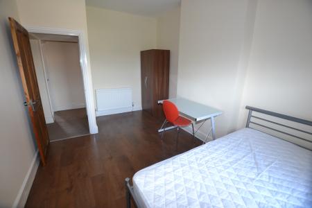 3 bedroom Flat to let in Radbourne Street, Derby, DE22