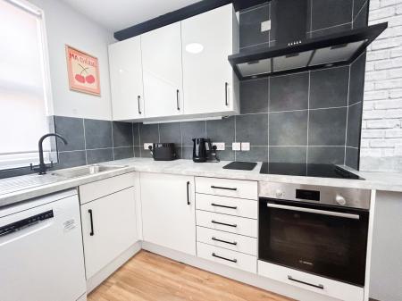 5 bedroom Terraced House to let in Etwall Street, Derby, DE22