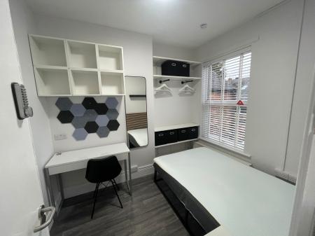 5 bedroom Terraced House to let in Etwall Street, Derby, DE22