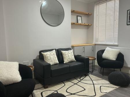 5 bedroom Terraced House to let in Etwall Street, Derby, DE22