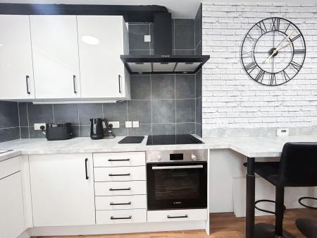 5 bedroom Terraced House to let in Etwall Street, Derby, DE22