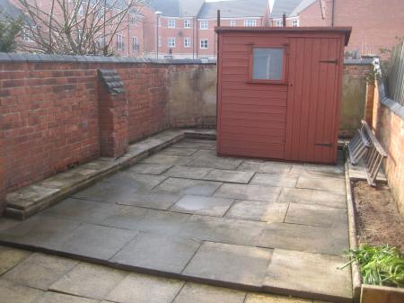 4 bedroom Terraced House to let in Pybus Street, Derby, City Centre, DE22