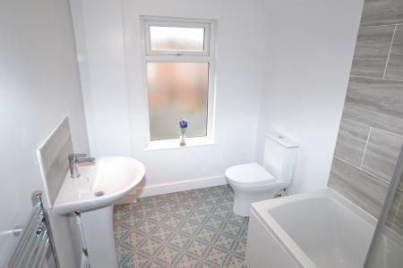 2 bedroom Terraced House to let in Howe Street, Derby, City Centre, DE22