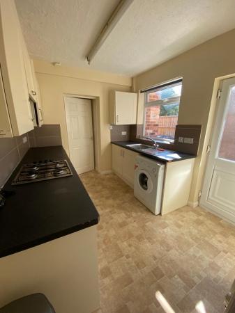 4 bedroom Terraced House to let in Etwall Street, Derby, DE22