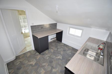 3 bedroom Terraced House to let in Crompton Street, Derby, DE1
