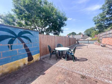 2 bedroom Terraced House to let in Howe Street, Derby, DE22