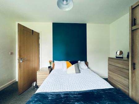 4 bedroom Apartment to let in Quarn Gardens, Derby, DE1