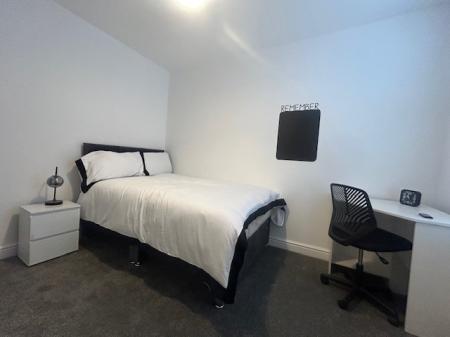 4 bedroom Terraced House to let in Redshaw Street, Derby, DE1