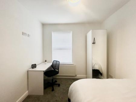 4 bedroom Terraced House to let in Redshaw Street, Derby, DE1