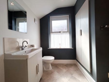 3 bedroom House to let in Wolfa Street, Derby, DE22