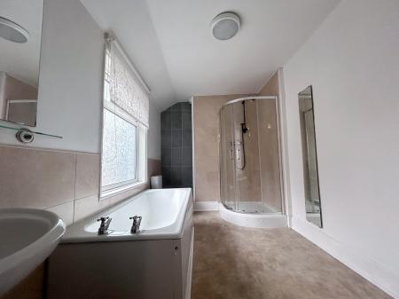 3 bedroom Terraced House to let in Ashbourne Road, Derby, DE22
