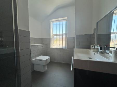 3 bedroom House to let in Wolfa Street, Derby, DE22