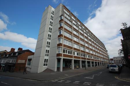 2 bedroom Apartment to let in Gower Street, Derby, DE1