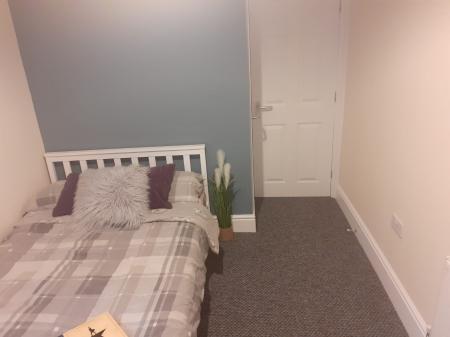 5 bedroom Terraced House to let in Longford Street, Derby, DE22