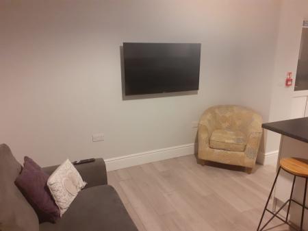 5 bedroom Terraced House to let in Longford Street, Derby, DE22