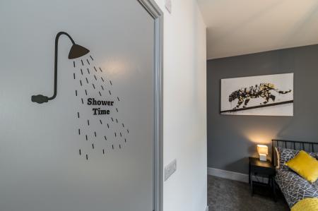 4 bedroom Semi-detached house to let in Stepping Lane, Derby, DE1