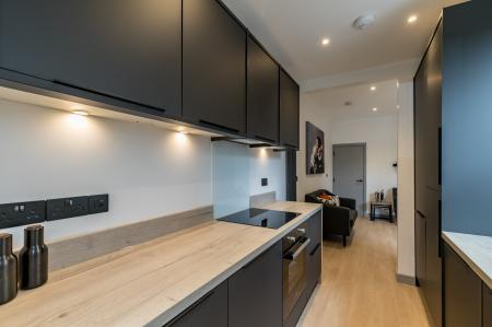 4 bedroom Semi-detached house to let in Stepping Lane, Derby, DE1