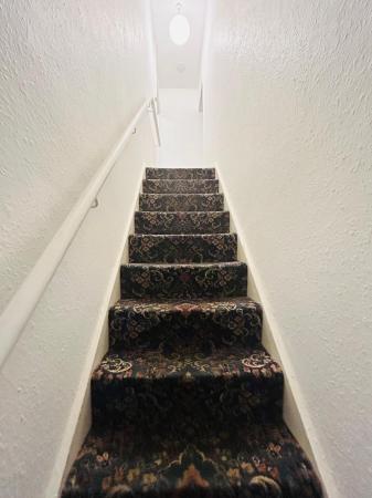 1 bedroom Terraced House to let in Upstairs back Floor bedroom