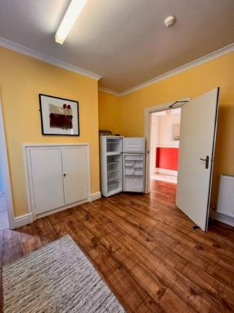 1 bedroom Apartment to let in Burton Road, Derby, DE23