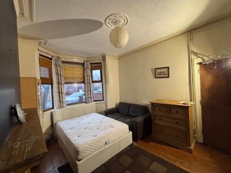 4 bedroom Terraced House for sale in Windmill Hill Lane, Derby, DE22