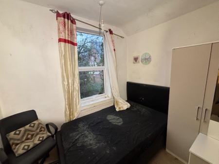 4 bedroom Terraced House for sale in Windmill Hill Lane, Derby, DE22