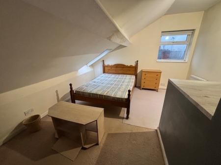 4 bedroom Terraced House for sale in Windmill Hill Lane, Derby, DE22