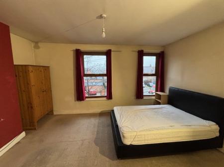 4 bedroom Terraced House for sale in Windmill Hill Lane, Derby, DE22