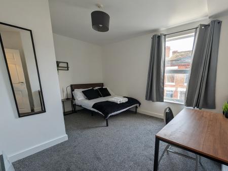 4 bedroom Terraced House to let in Merchant Street, Derby, DE22