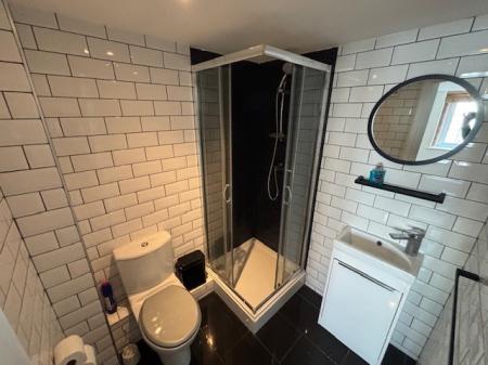 2 bedroom Flat for sale in Burgess Mill, Derby, DE22