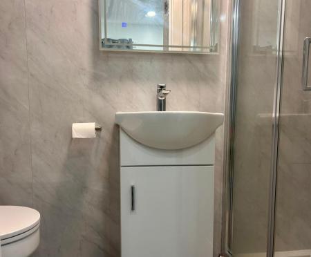 6 bedroom Detached house to let in Ivy Grove, Ripley, DE5