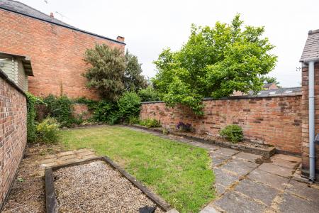 1 bedroom House share to let in Broadway, Derby, DE22