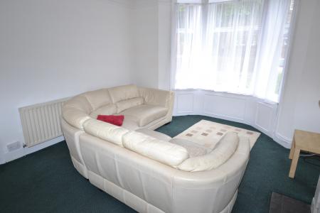 3 bedroom Flat to let in Ashbourne Road, Derby, DE22