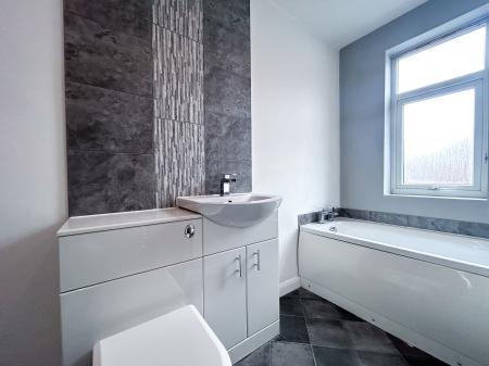3 bedroom Terraced House to let in Webster Street, Derby, DE1