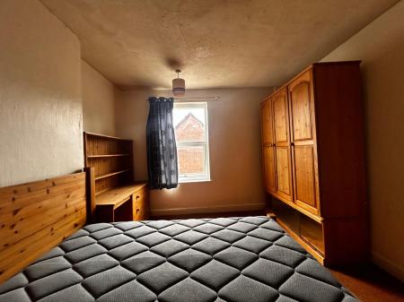 2 bedroom Terraced House to let in Cecil Street, Derby, DE22