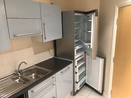 2 bedroom Apartment to let in Pineview Gardens, Derby, Littleover, DE23