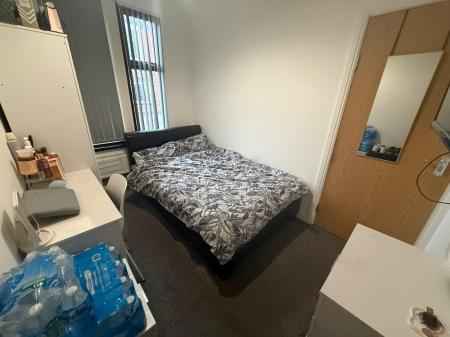 5 bedroom Terraced House to let in Wild Street, Derby, DE1