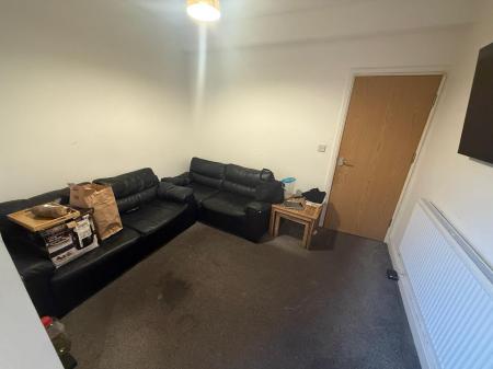 5 bedroom Terraced House to let in Wild Street, Derby, DE1